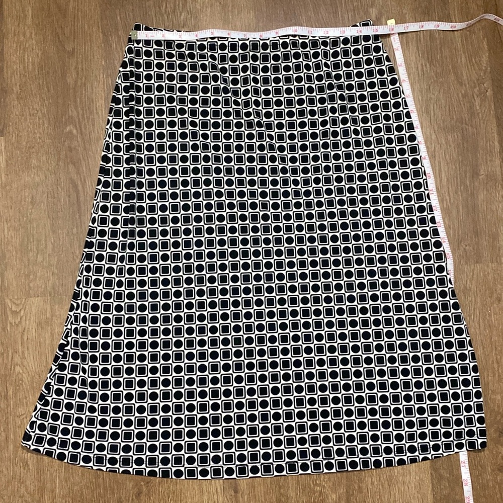 New York & Company Black White Geometric Circles Squares Skirt Medium